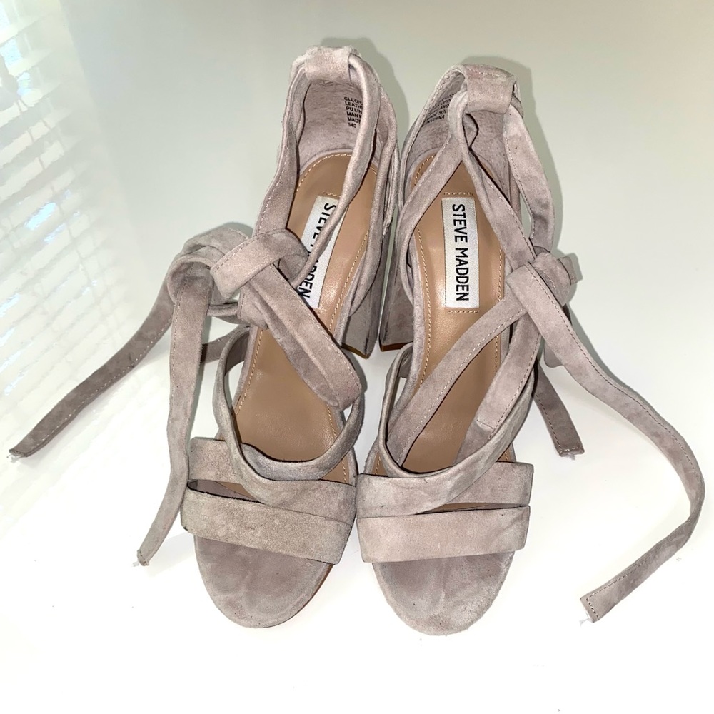 STEVE MADDEN Cleo tie up suede chunky sandals - Picture 2 of 8